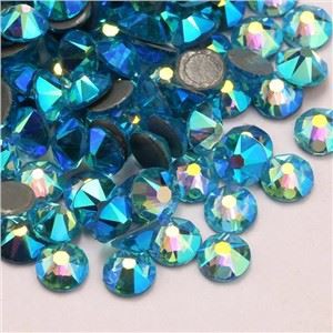 Iarann ​​Rhinestone Ar Crystal